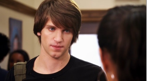 some spoilers about Toby's mission on Pretty Little Liars season 2