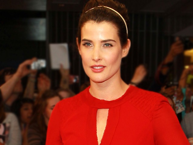In an interview with iVillage Robin Cobie Smulders gave us some scoops 